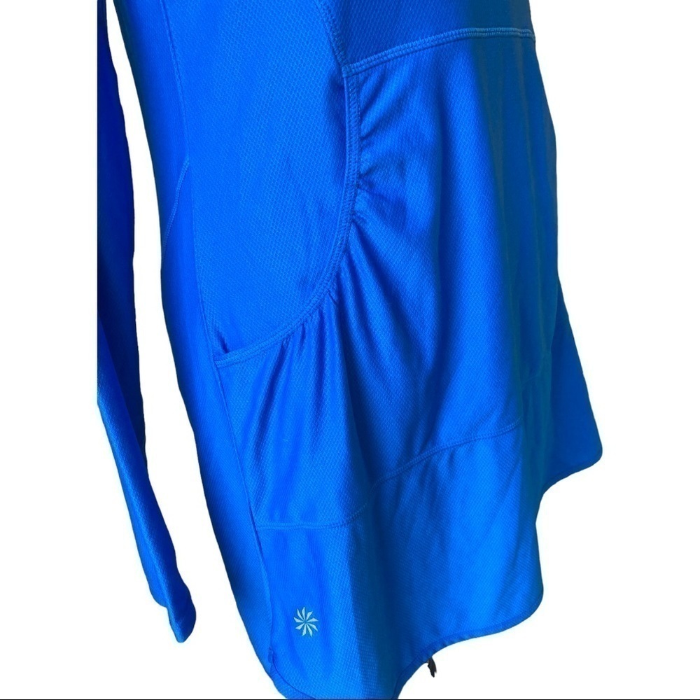 Athleta Blue Long Sleeve Hooded Tunic Top Thumbholes Pockets Womens Small - Picture 6 of 8